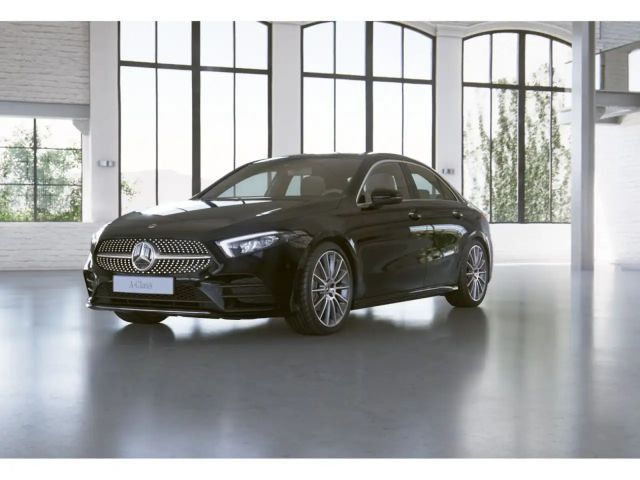 Mercedes-Benz A 200 AMG Line Business Line