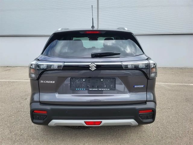 Suzuki S-Cross AllGrip Flash Hybrid