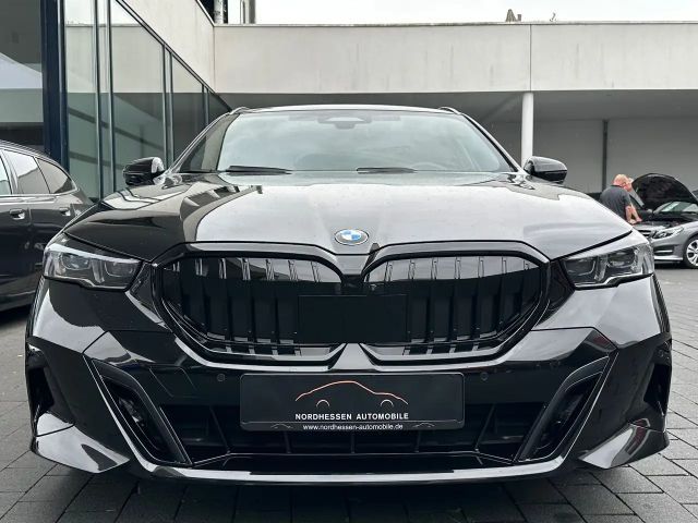 BMW 520 520d M-Sport Touring xDrive