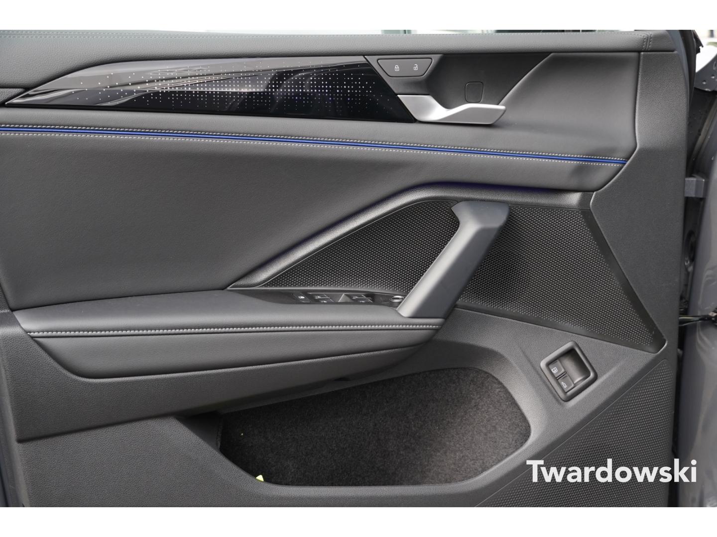 Volkswagen Tiguan 1.5 TSI R-Line eHybrid