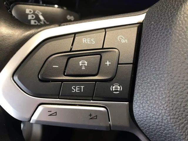 Volkswagen Golf 1.5 TSI Golf VIII