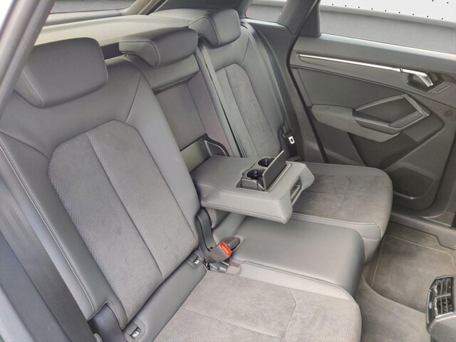 Audi Q3 35 TFSI S-Line S-Tronic