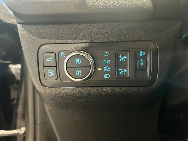 Ford Kuga Plug in Hybrid ST Line X