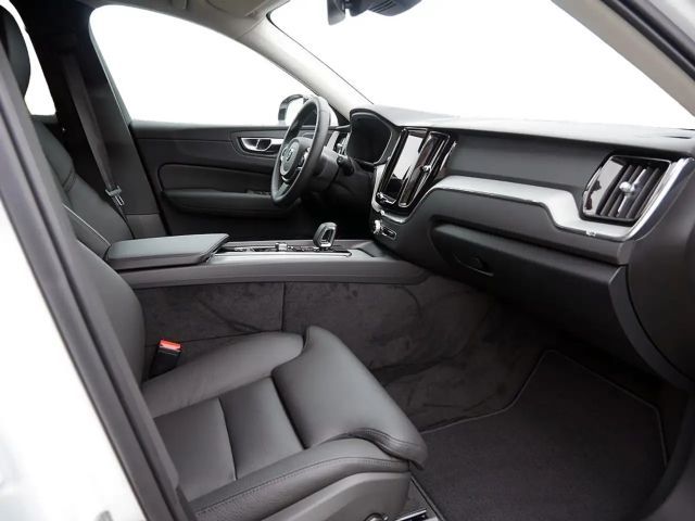 Volvo XC60 AWD Dark Plus T6