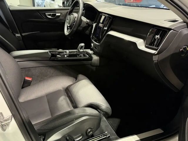 Volvo V60 AWD Dark Plus Recharge T6