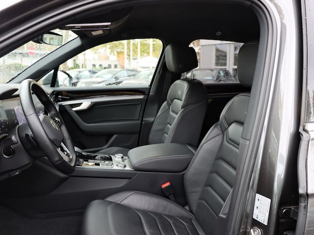 Volkswagen Touareg 3.0 V6 TSI 4Motion R-Line