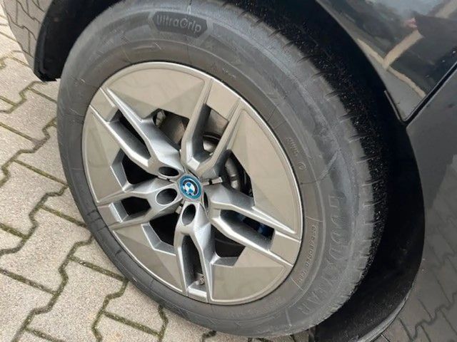 BMW iX xDrive xDrive40