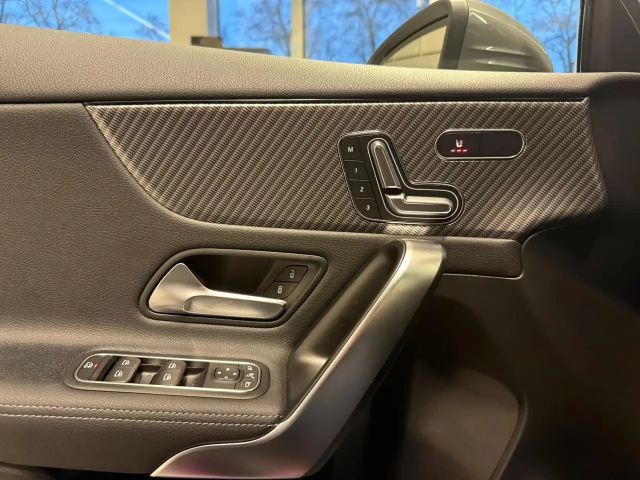 Mercedes-Benz A 200 Progressive