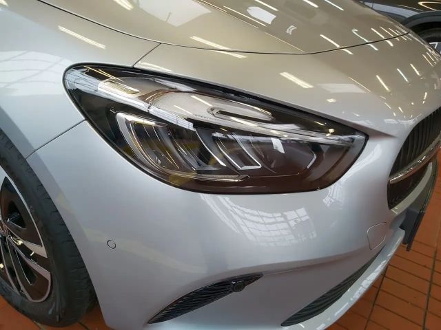 Mercedes-Benz B 200 Progressive