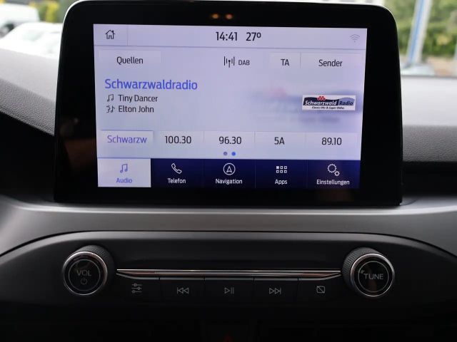 Ford Focus Cool & Connect