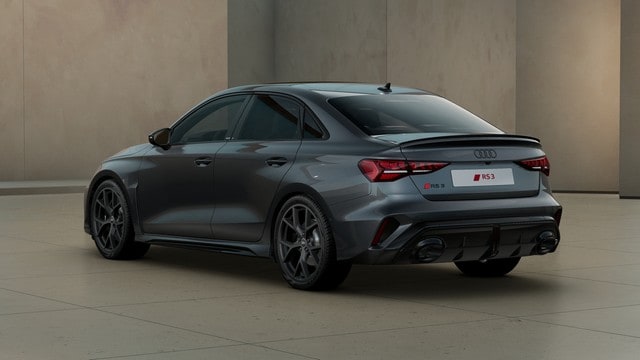 Audi RS3 Quattro S-Tronic Sedan