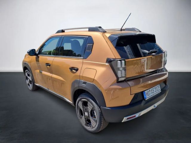 Fiat Grande Panda E La Prima