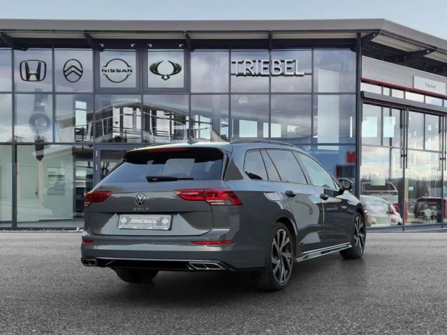 Volkswagen Golf 1.5 TSI R-Line