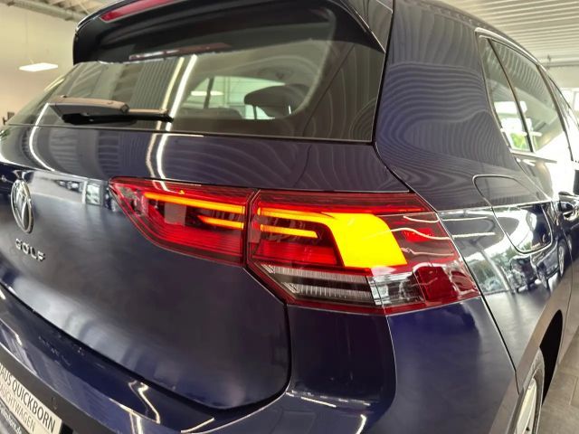 Volkswagen Golf 1.0 TSI Business Life