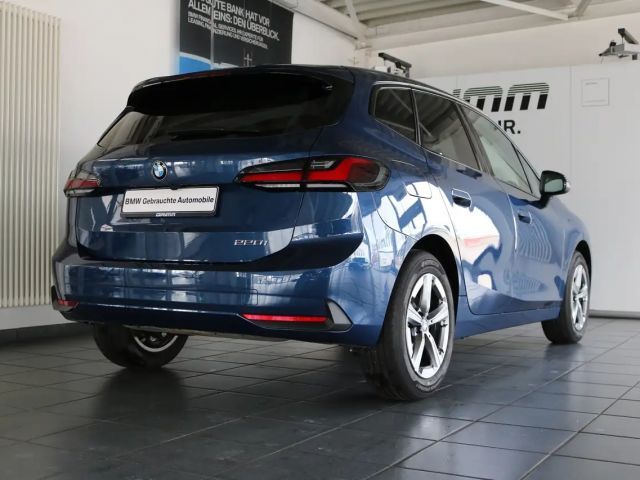 BMW 220 220i Active Tourer