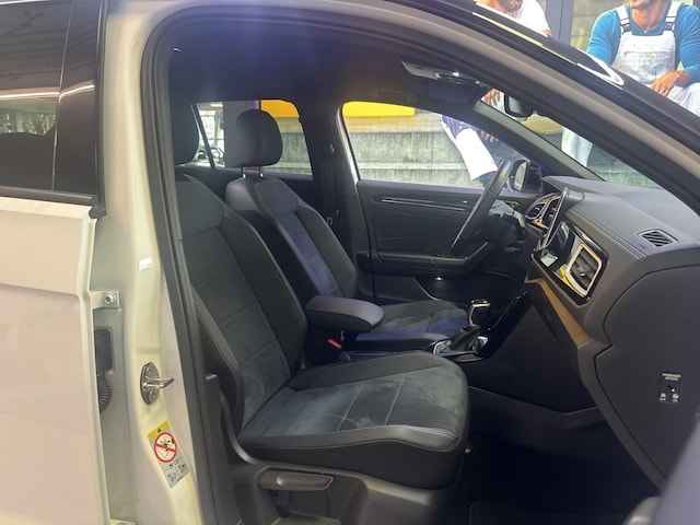 Volkswagen T-Roc 2.0 TDI DSG R-Line