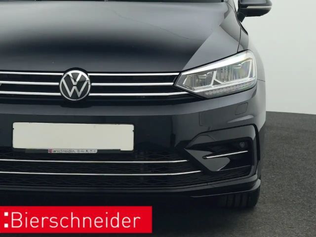 Volkswagen Touran 1.5 TSI DSG R-Line