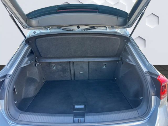 Volkswagen T-Roc 1.5 TSI DSG R-Line