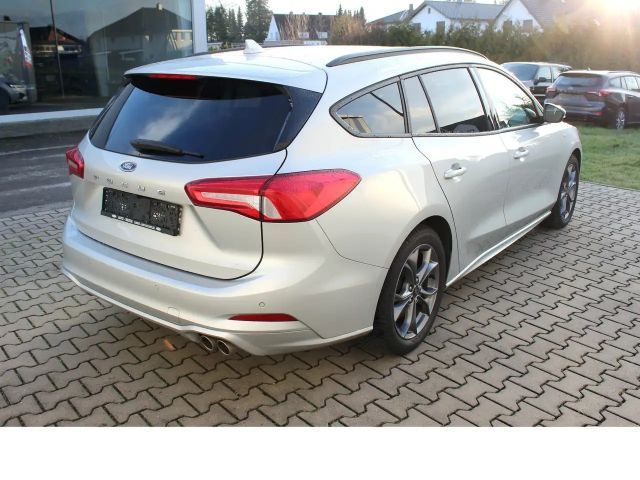 Ford Focus ST Line Wagon