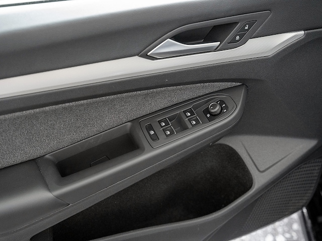 Volkswagen Golf 1.5 eTSI DSG Golf VIII Move