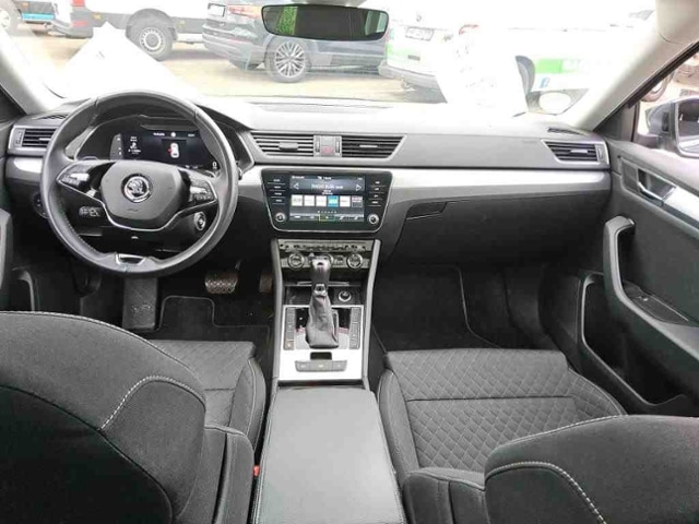 Skoda Superb 2.0 TDI Combi