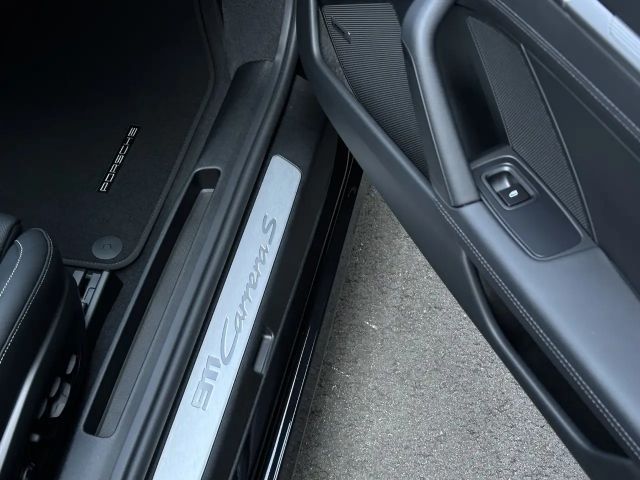 Porsche 992 Cabrio Carrera S