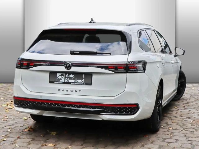 Volkswagen Passat 2.0 TDI DSG IQ.Drive R-Line