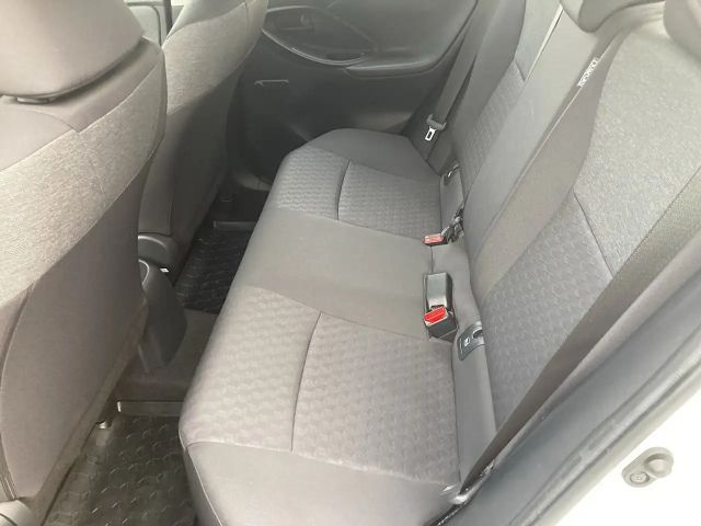 Toyota Yaris Active VVT-i