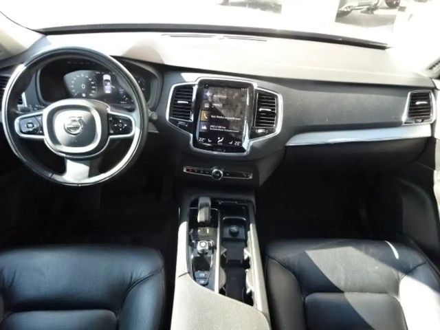 Volvo XC90 AWD Momentum