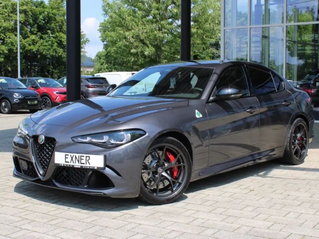 Alfa Romeo Giulia Turbo