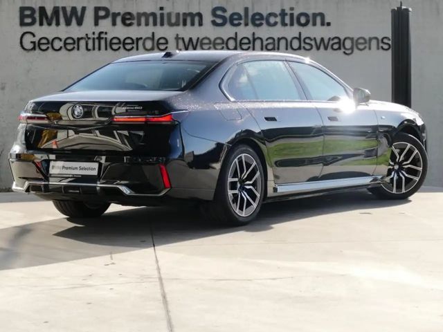 BMW i7 M-Sport Sedan