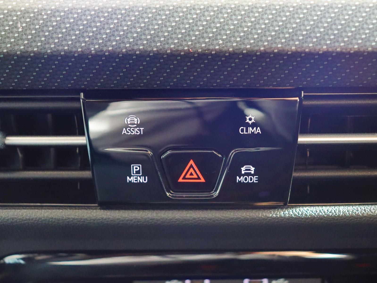 Volkswagen Golf 1.5 TSI DSG Golf VIII R-Line