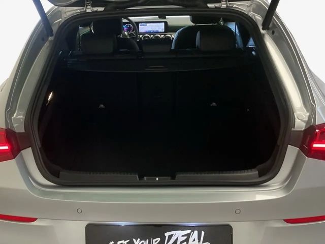 Mercedes-Benz CLA 180 CLA