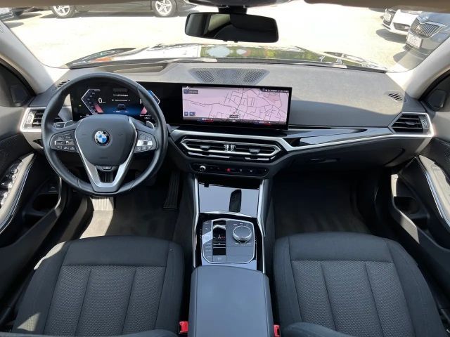 BMW 320 320d Touring xDrive