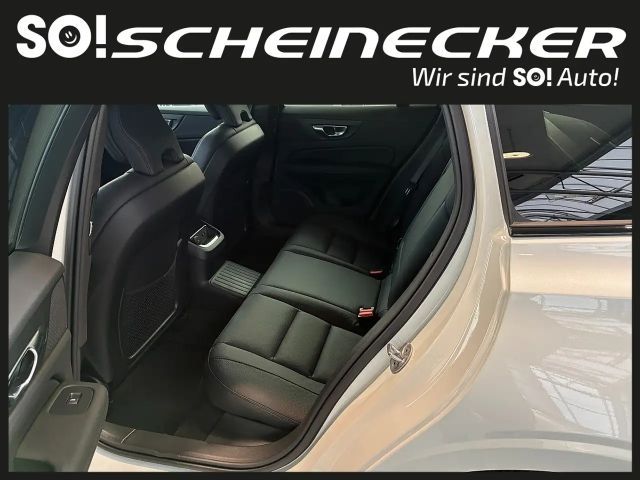 Volvo V60 AWD Dark Plus T6