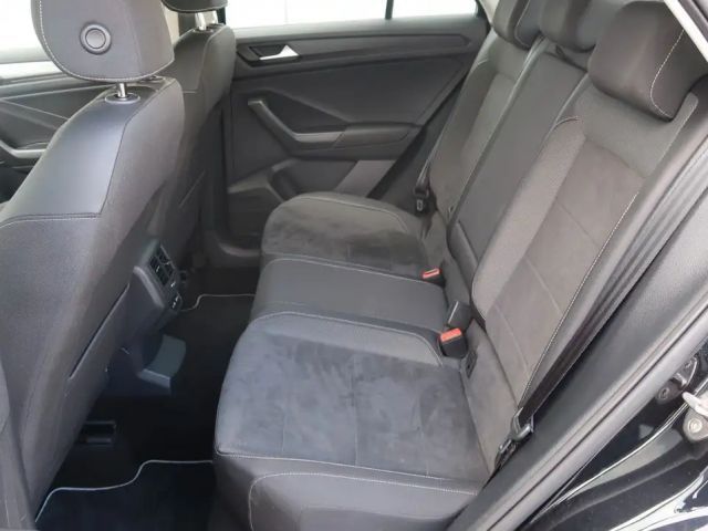 Volkswagen T-Roc IQ.Drive Style