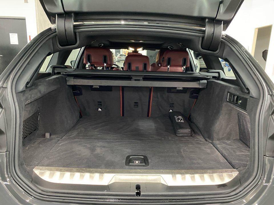 BMW 330 330e Touring xDrive