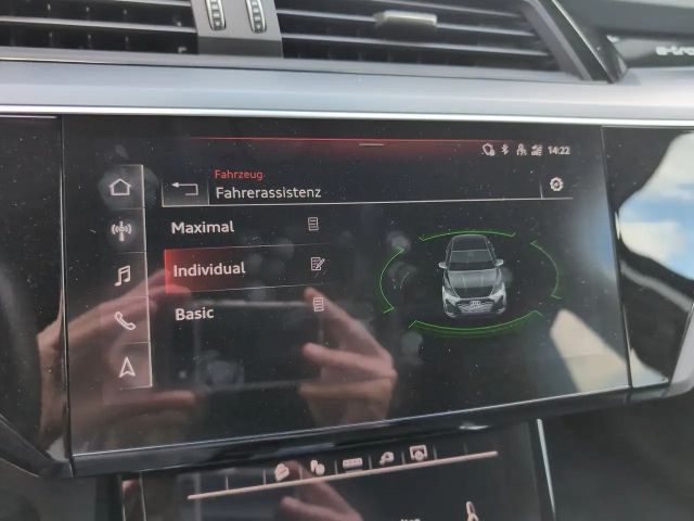 Audi Q8 e-tron 50 Business Quattro