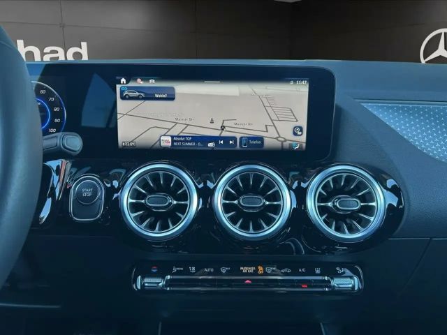 Mercedes-Benz EQA 300 4MATIC Progressive