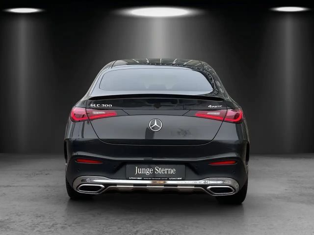 Mercedes-Benz GLC 300 4MATIC AMG Line Coupé
