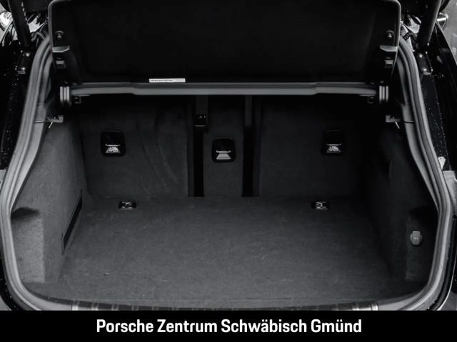 Porsche Taycan 4 Cross Turismo