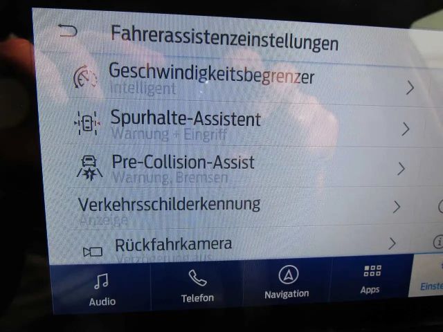 Ford Puma EcoBoost Titanium