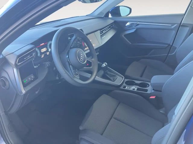 Audi A3 30 TDI Sedan