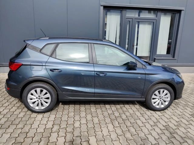 Seat Arona Reference