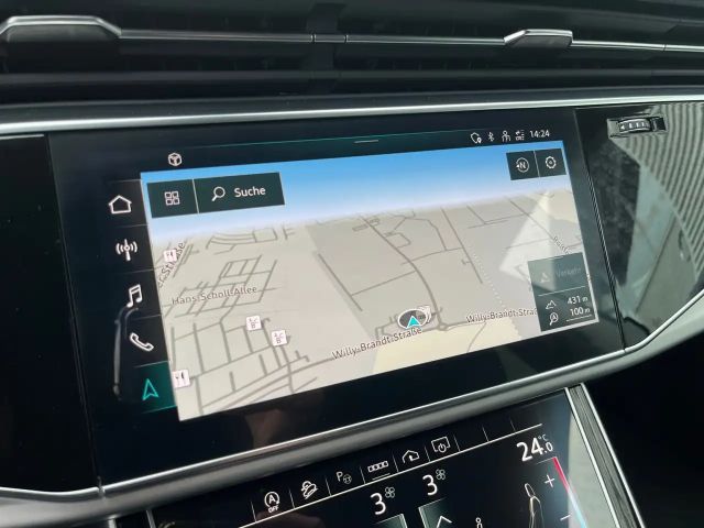 Audi Q8 55 TFSI Ambiente Quattro