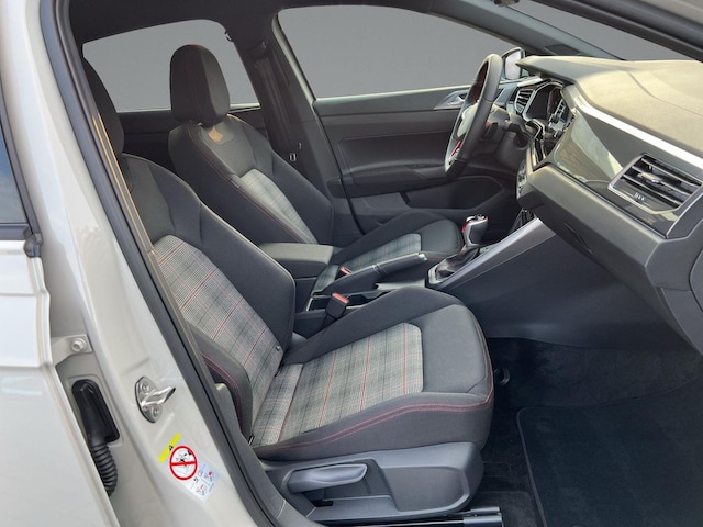 Volkswagen Polo 2.0 TSI DSG GTI