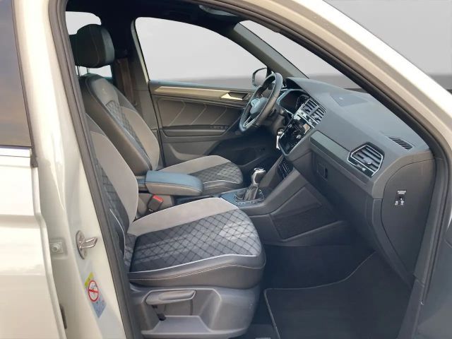 Volkswagen Tiguan 2.0 TDI DSG R-Line