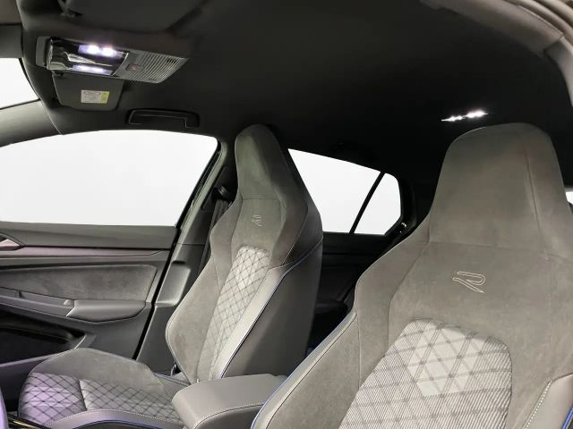 Volkswagen Golf DSG R-Line