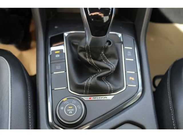 Volkswagen Tiguan Allspace IQ.Drive R-Line