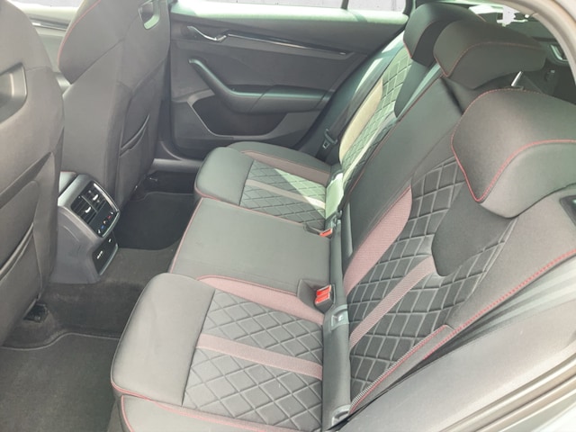 Skoda Octavia 2.0 TSI Combi RS